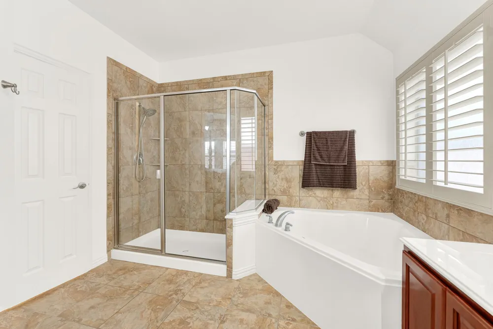 5729 New Castle Drive Richardson, TX 75082