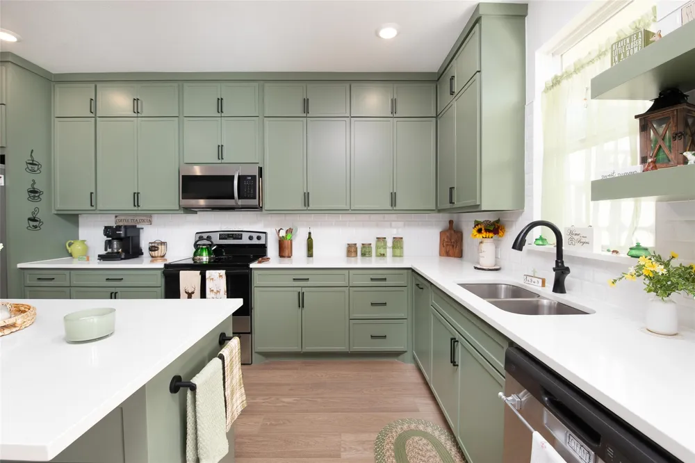 209 Lanai Drive Runaway Bay, TX 76426