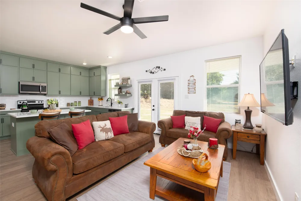 209 Lanai Drive Runaway Bay, TX 76426