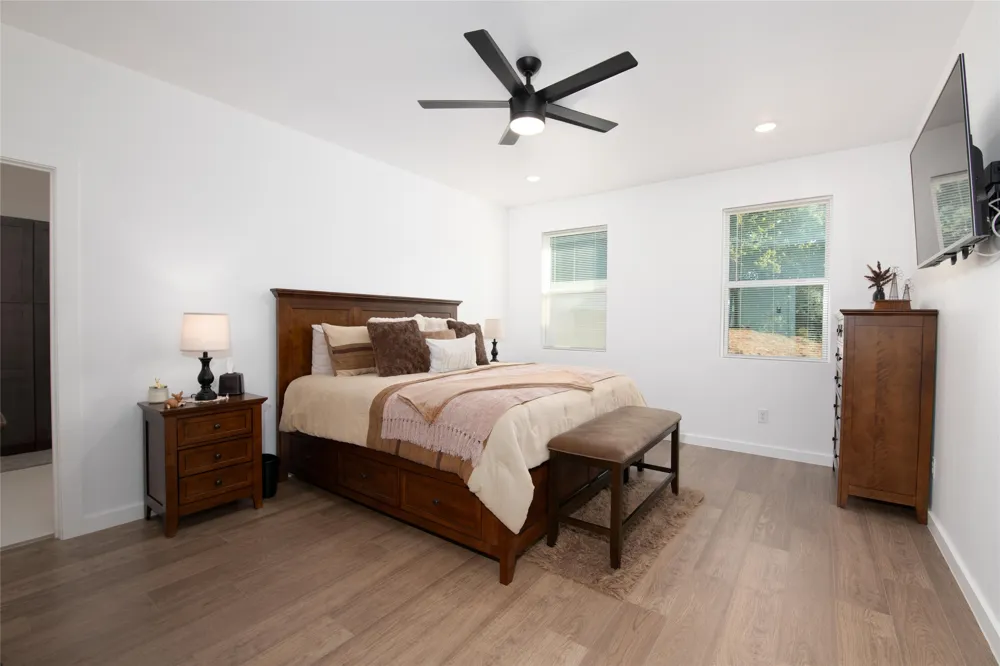 209 Lanai Drive Runaway Bay, TX 76426