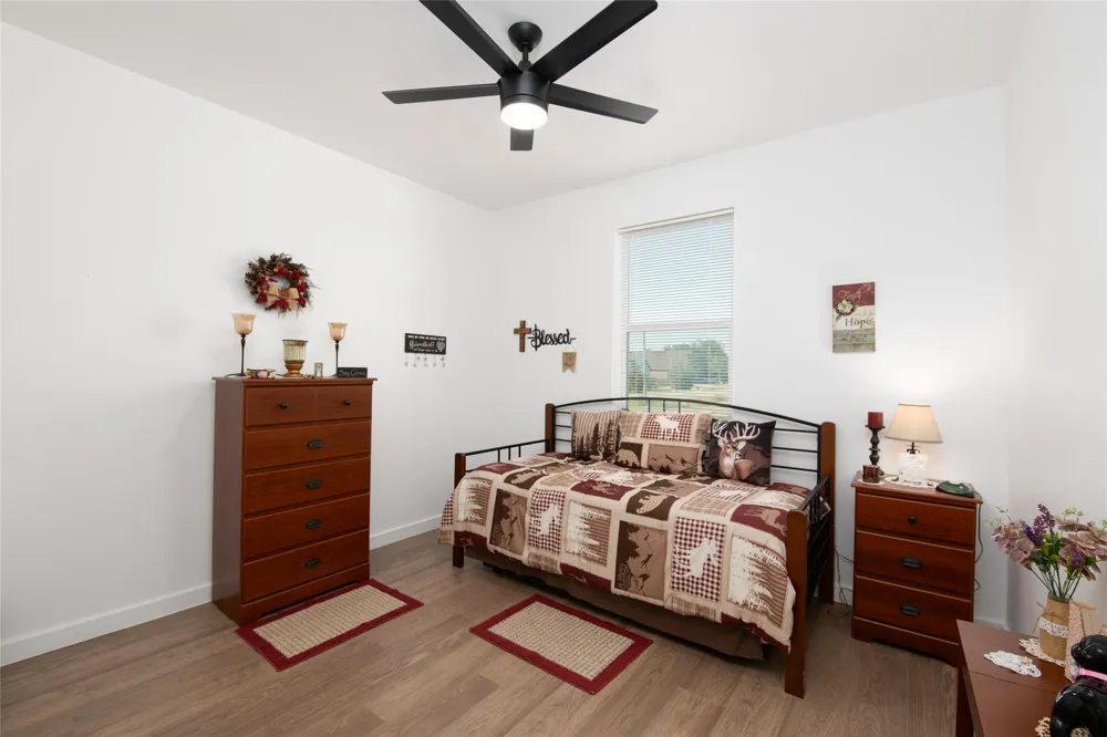 209 Lanai Drive Runaway Bay, TX 76426