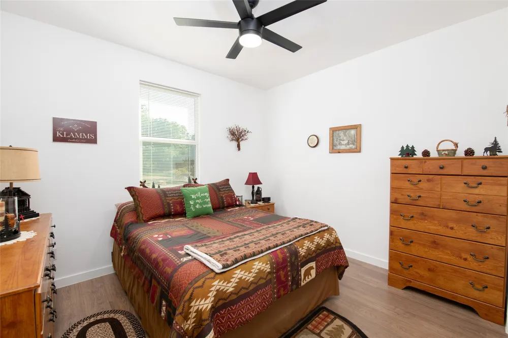 209 Lanai Drive Runaway Bay, TX 76426