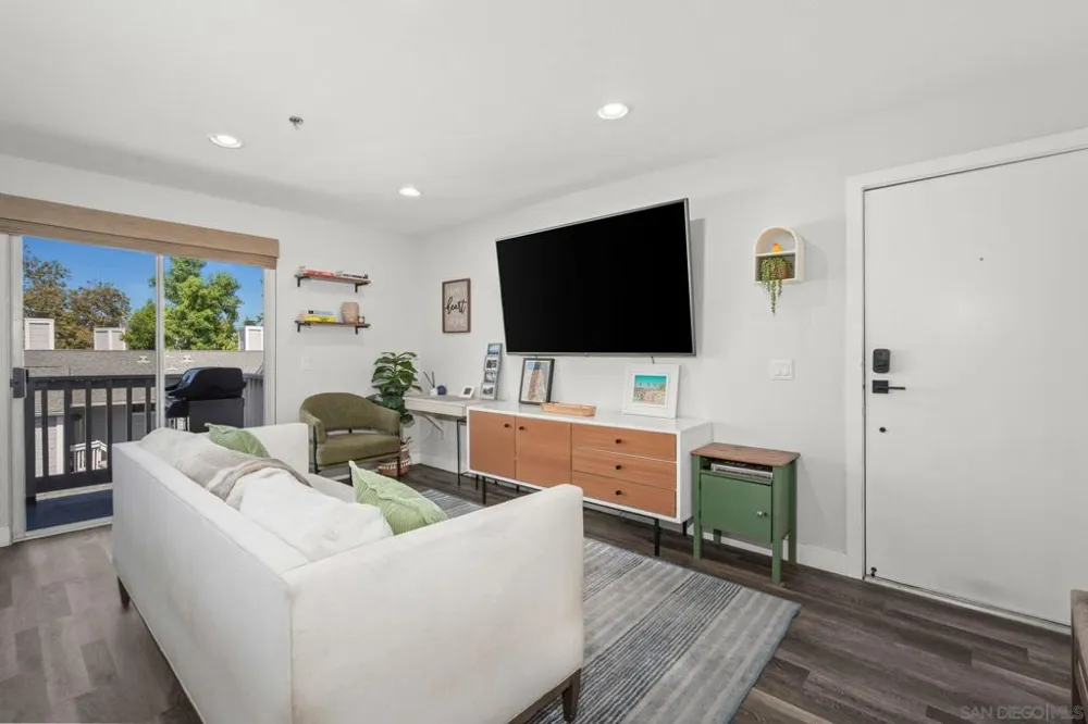 103 Mangano Encinitas, CA 92024