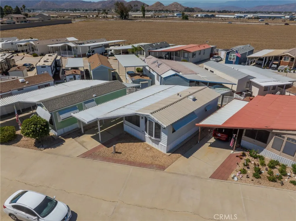 1295 S Cawston #86 Hemet, CA 92545
