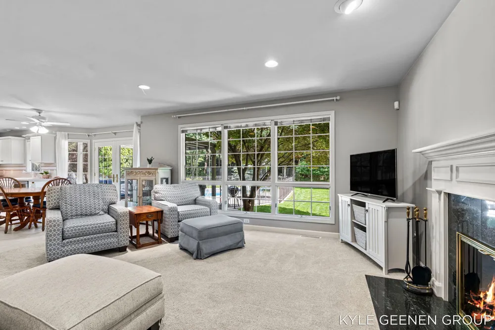 3970 Lake Point Drive Norton Shores, MI 49441