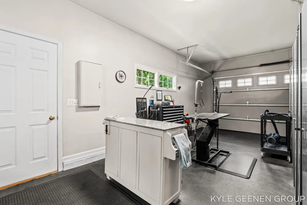 3970 Lake Point Drive Norton Shores, MI 49441