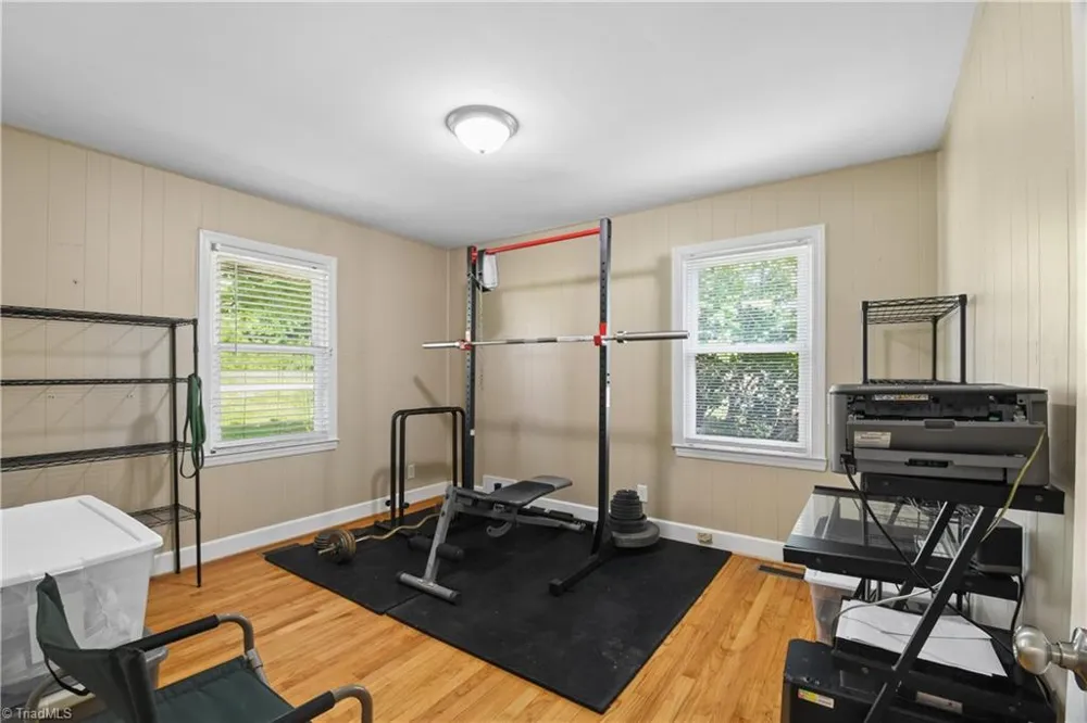 1011 Duggins Street Kernersville, NC 27284