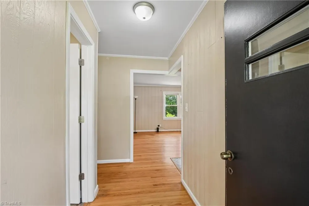 1011 Duggins Street Kernersville, NC 27284
