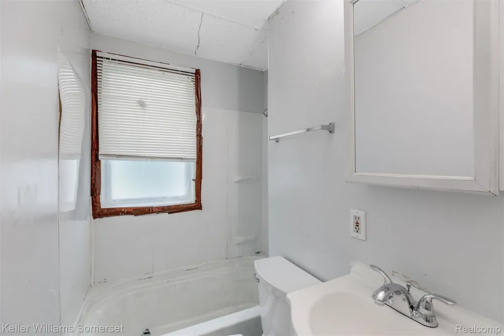 4275 8TH STREET Ecorse City, MI 48229