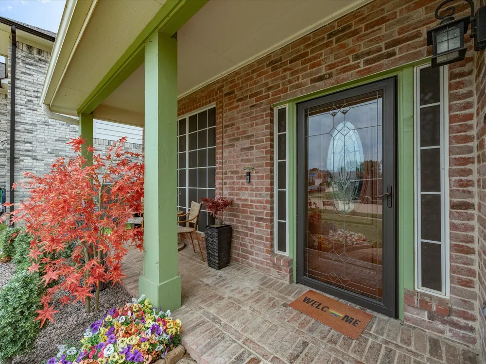 4008 Falcon Ridge Drive Haltom City, TX 76137