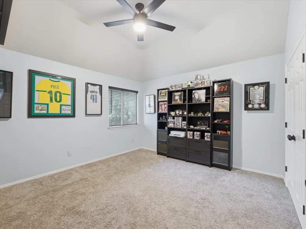 4008 Falcon Ridge Drive Haltom City, TX 76137