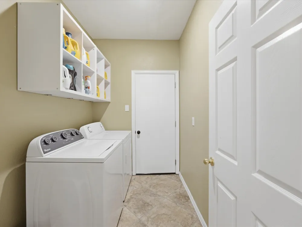 4008 Falcon Ridge Drive Haltom City, TX 76137