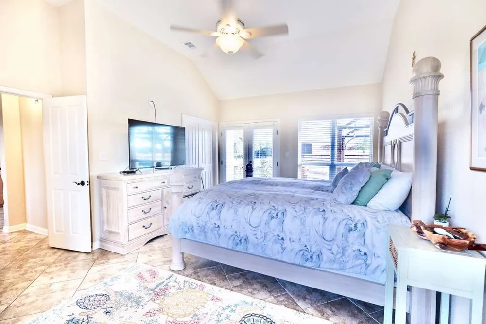 1125 County Road 230 Florence, TX 76527