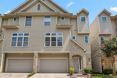 3327 Home Point Drive