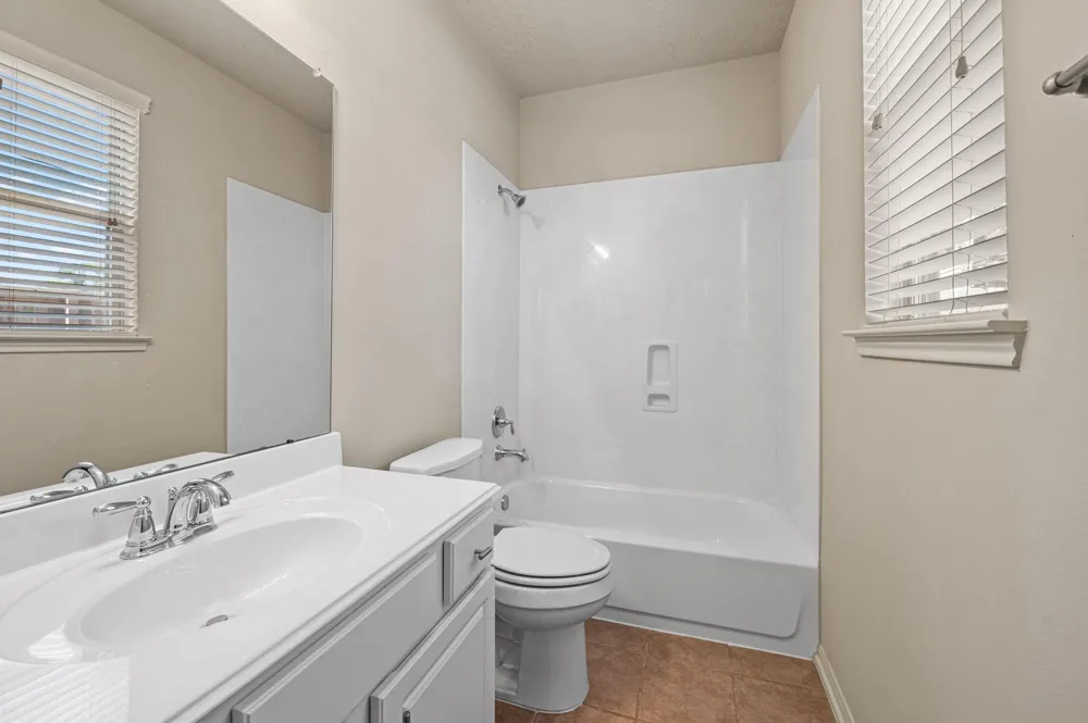 3327 Home Point Drive Houston, TX 77091