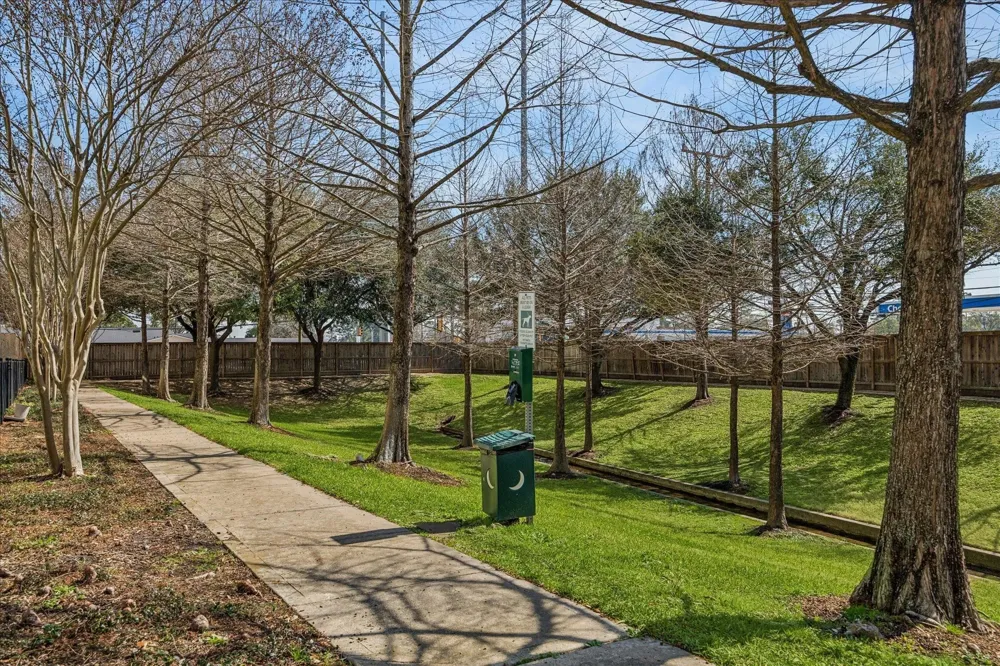 3327 Home Point Drive Houston, TX 77091