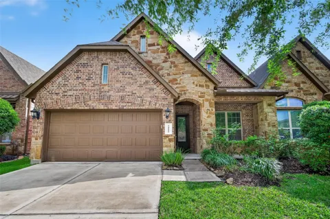 24122 Valencia Ridge Lane