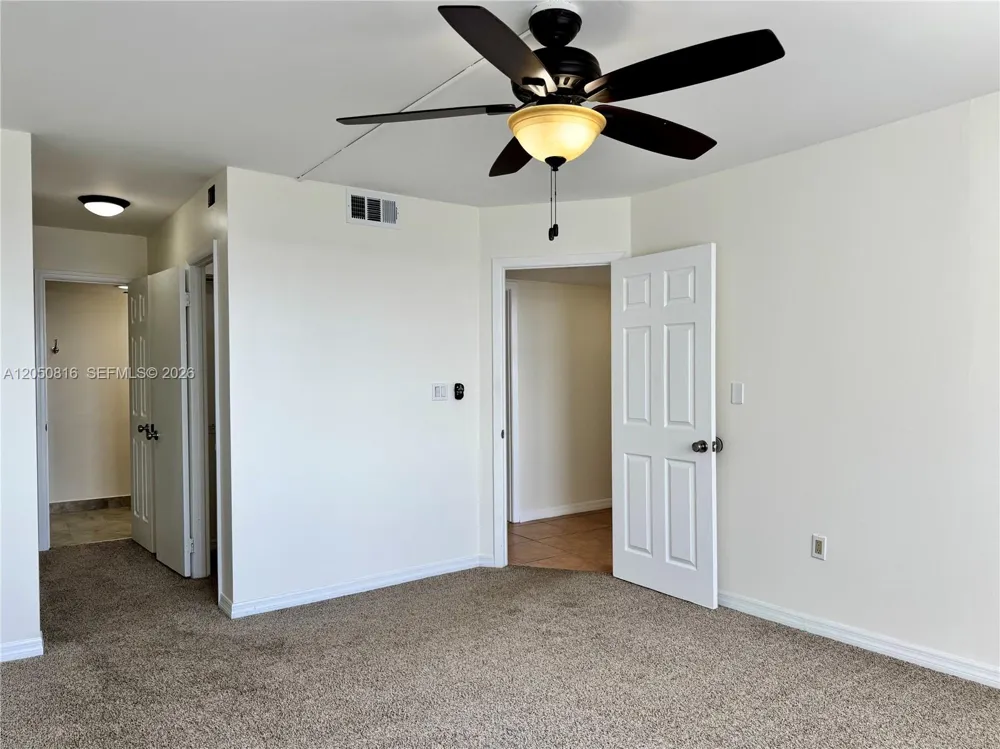 2780 NE 183rd St #2012 Aventura, FL 33160
