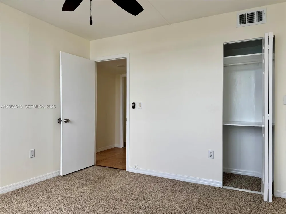 2780 NE 183rd St #2012 Aventura, FL 33160