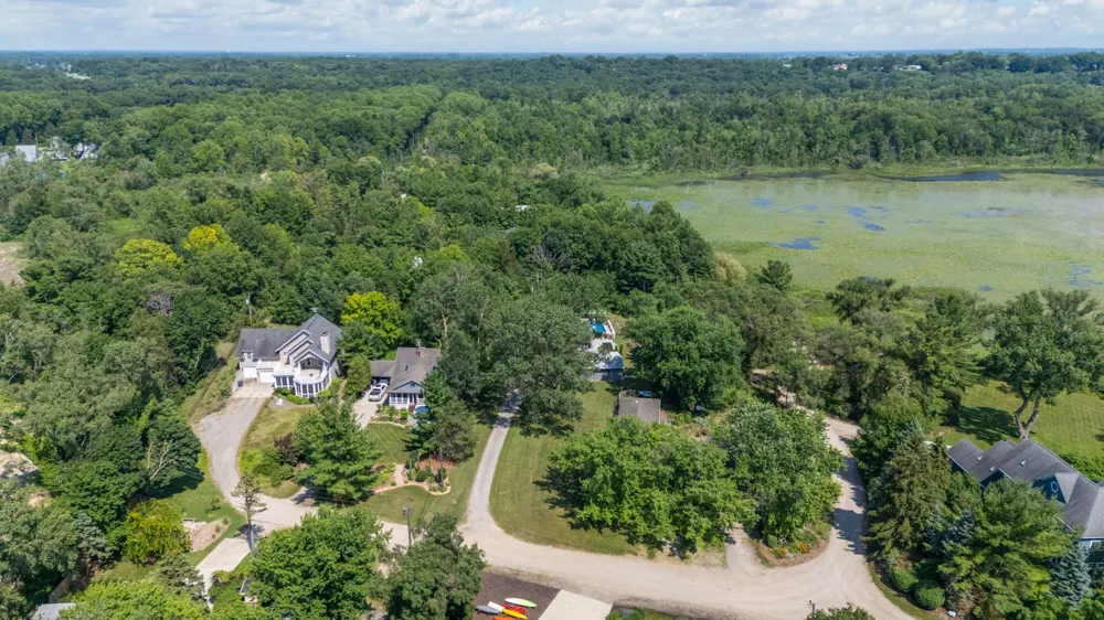 5501 Sunset Path Lincoln Charter Township, MI 49127