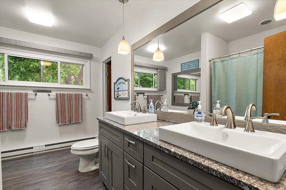 5501 Sunset Path Lincoln Charter Township, MI 49127