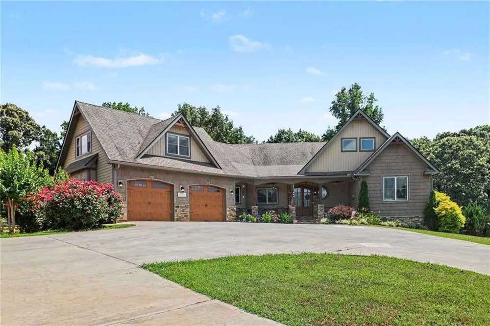 1050 Ricky West Road Cleveland, GA 30528