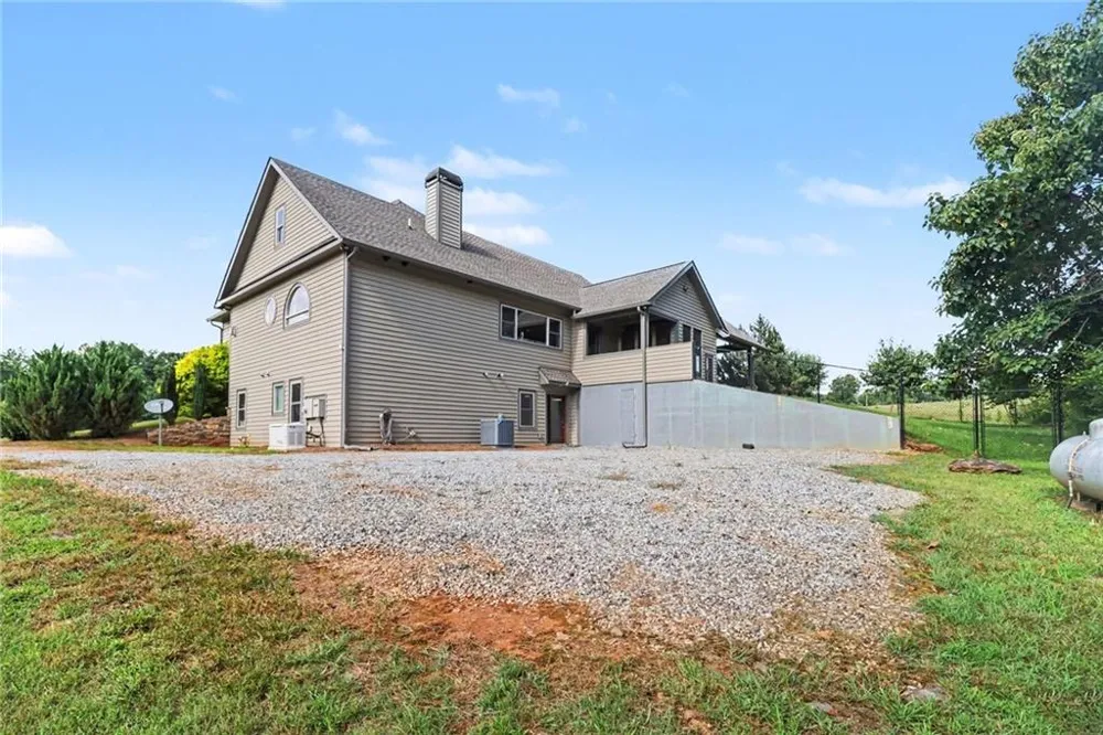 1050 Ricky West Road Cleveland, GA 30528