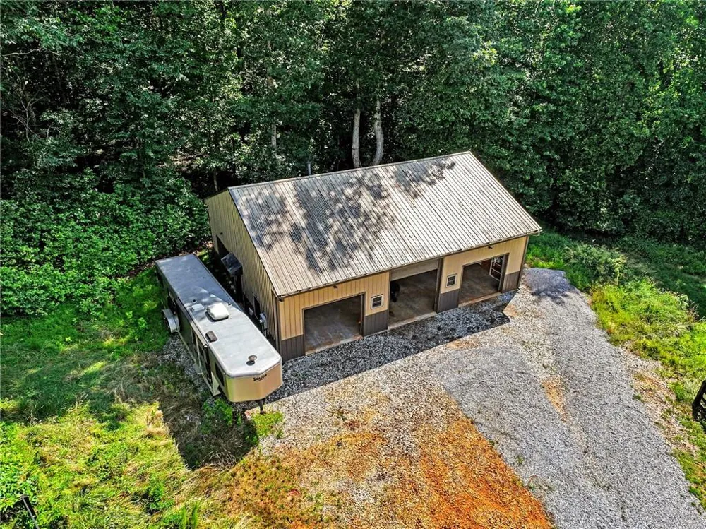 1050 Ricky West Road Cleveland, GA 30528
