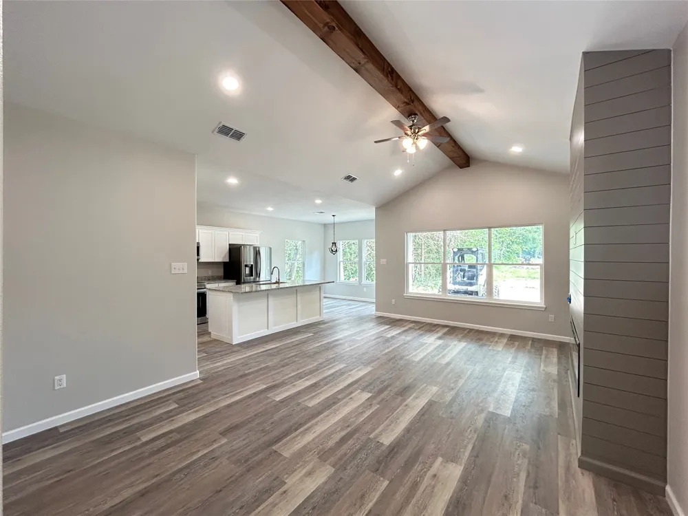 921 Putman Street Sulphur Springs, TX 75482