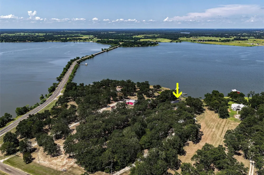 141 Lcr 773 Groesbeck, TX 76642
