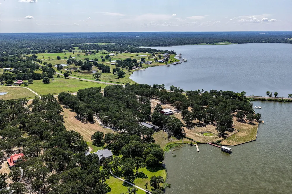141 Lcr 773 Groesbeck, TX 76642