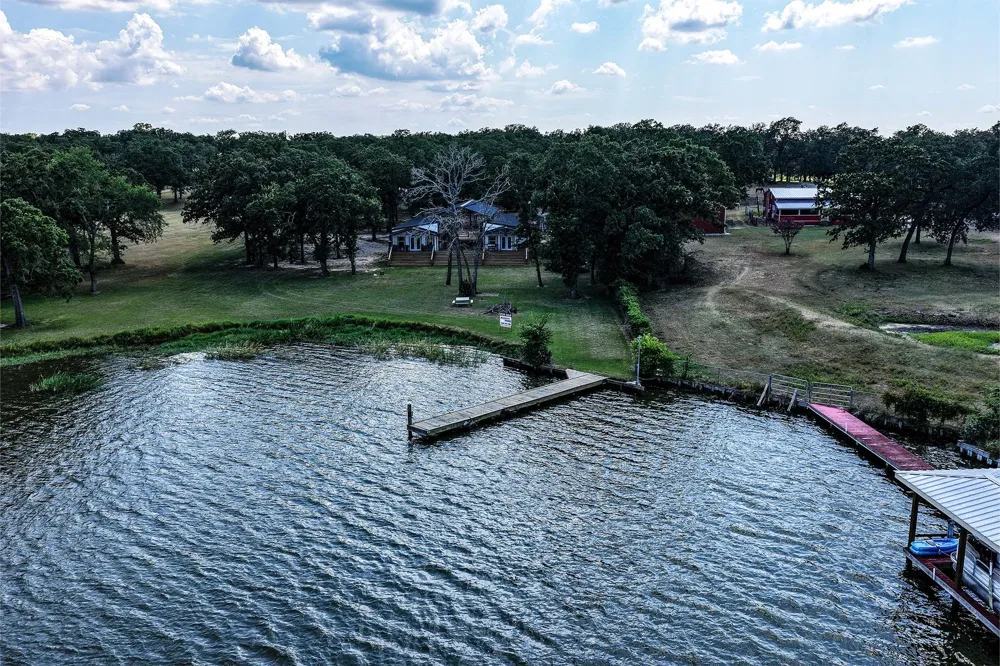 141 Lcr 773 Groesbeck, TX 76642