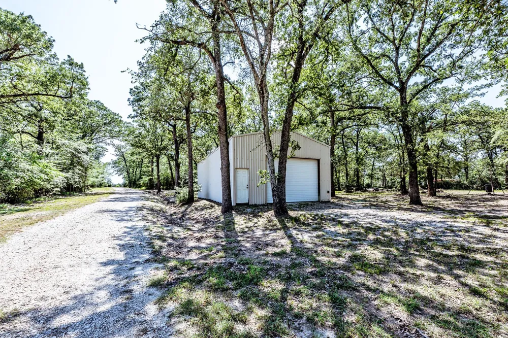141 Lcr 773 Groesbeck, TX 76642