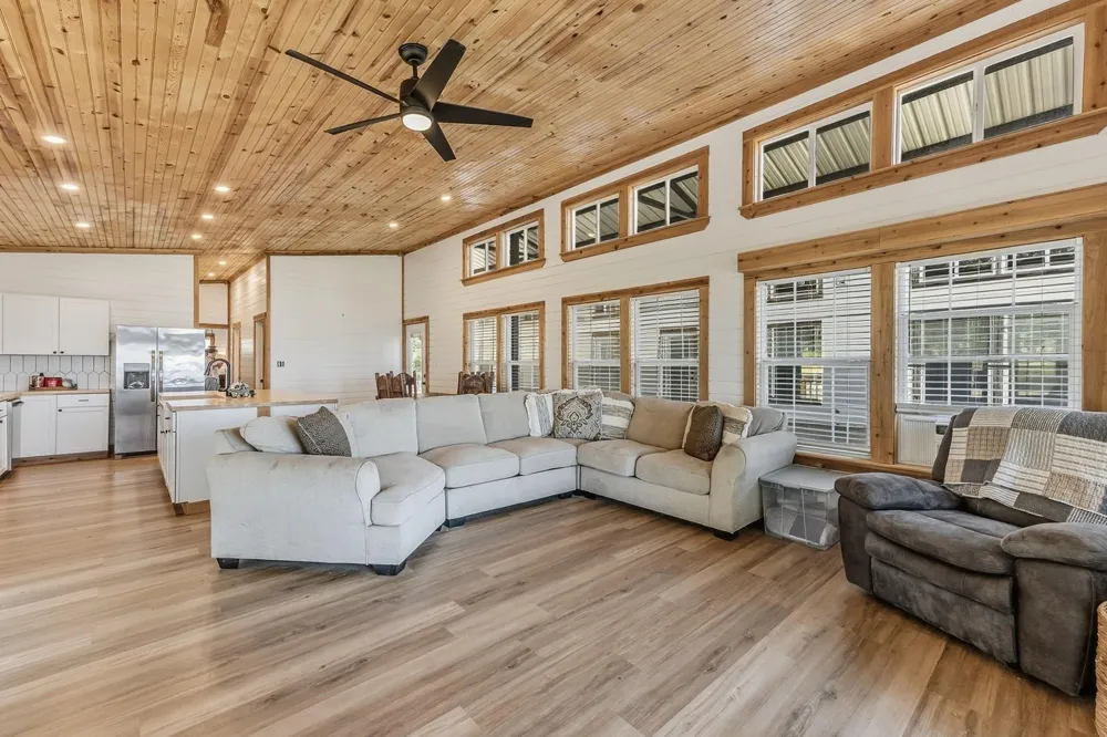 141 Lcr 773 Groesbeck, TX 76642