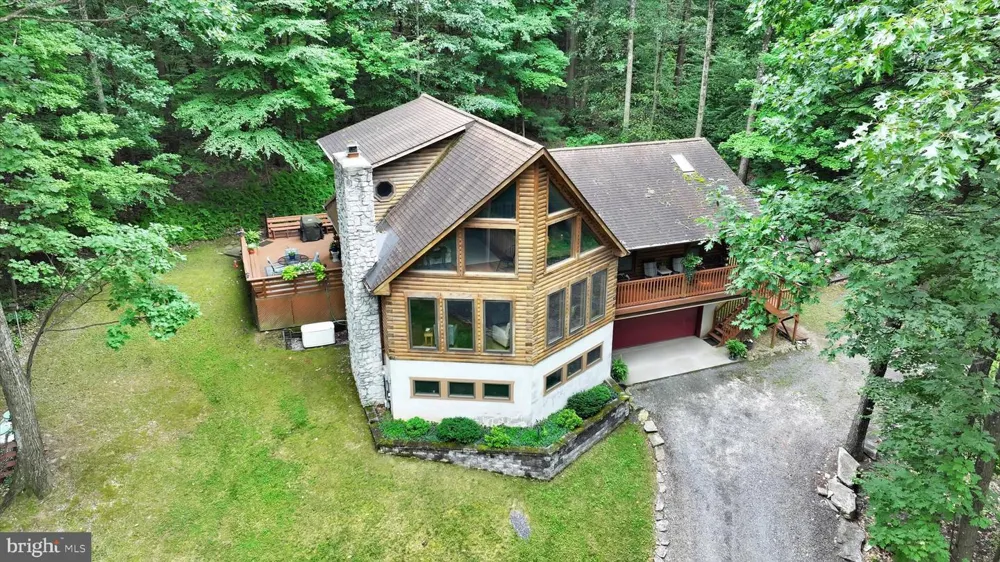15 ED AVENUE Aspers, PA 17304