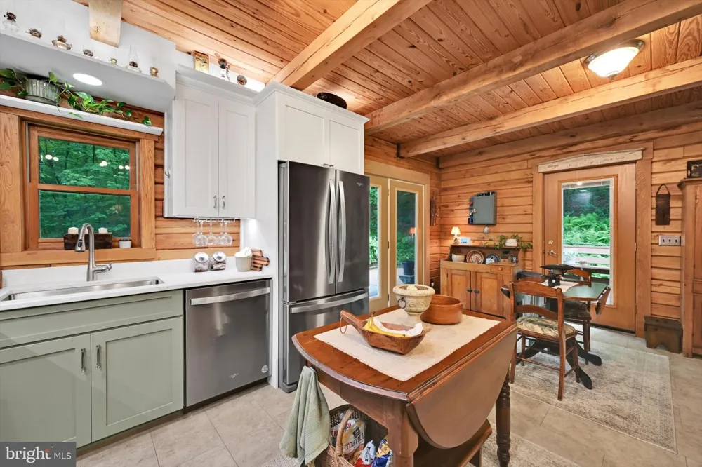 15 ED AVENUE Aspers, PA 17304