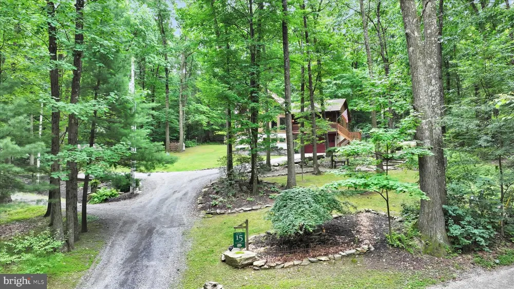 15 ED AVENUE Aspers, PA 17304