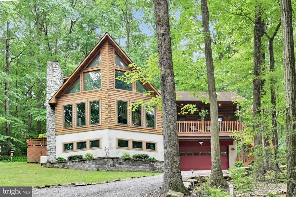 15 ED AVENUE Aspers, PA 17304