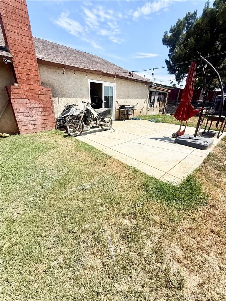 6026 Winncliff Jurupa Valley, CA 92509