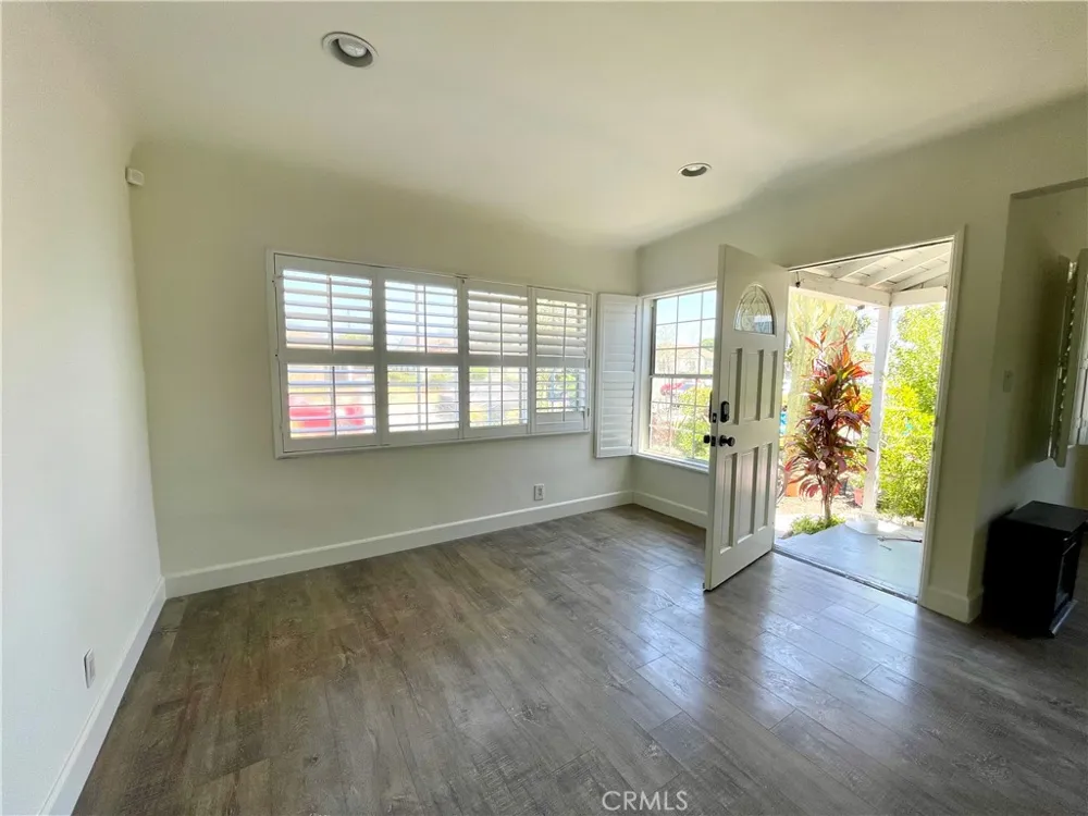 17229 Atkinson Torrance, CA 90504
