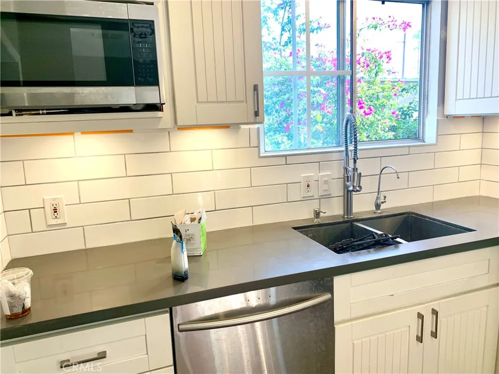 17229 Atkinson Torrance, CA 90504