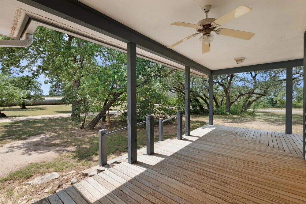 12347 County Road 200 Bertram, TX 78605