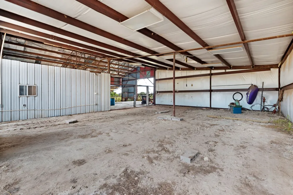 12347 County Road 200 Bertram, TX 78605