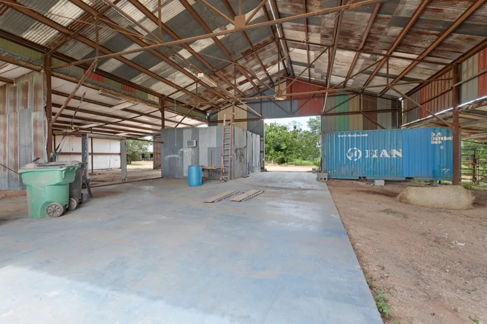 12347 County Road 200 Bertram, TX 78605