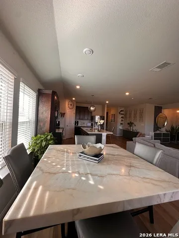 206 SANTO SPIRIT RD Hutto, TX 78634