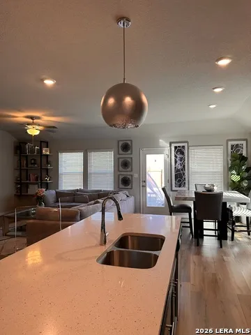 206 SANTO SPIRIT RD Hutto, TX 78634