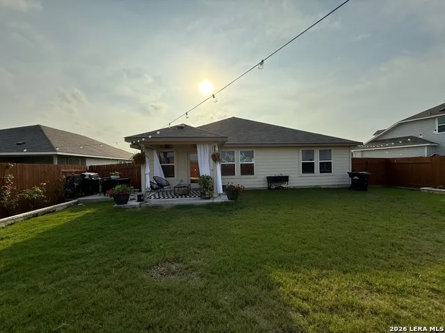 206 SANTO SPIRIT RD Hutto, TX 78634
