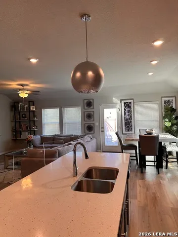 206 SANTO SPIRIT RD Hutto, TX 78634