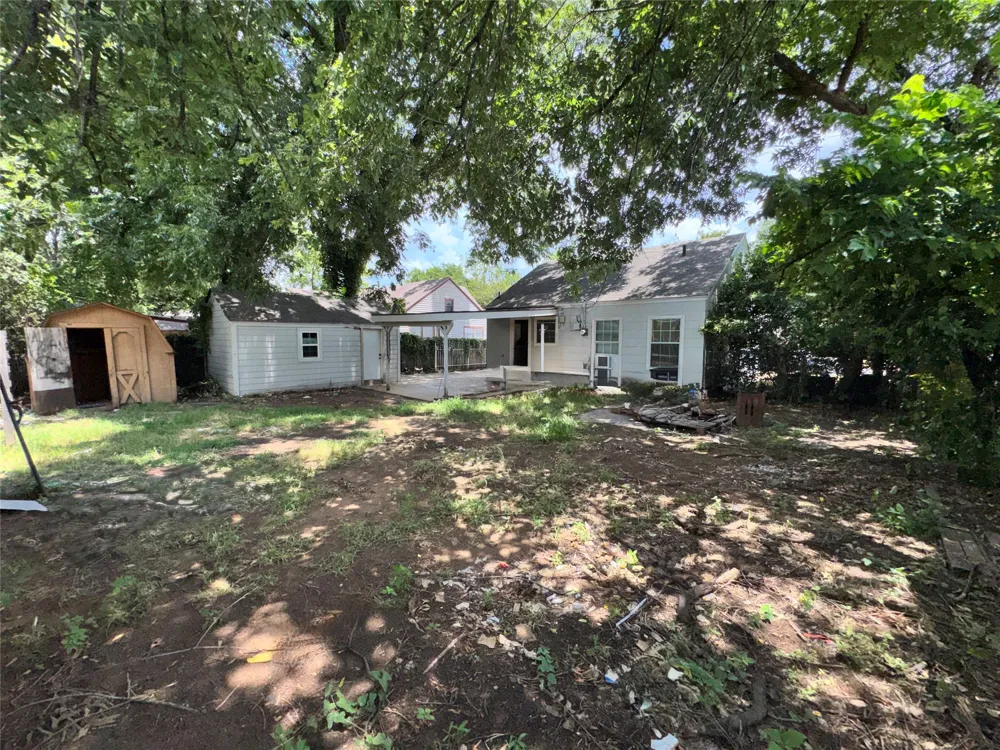 127 Blevins Street Fort Worth, TX 76111