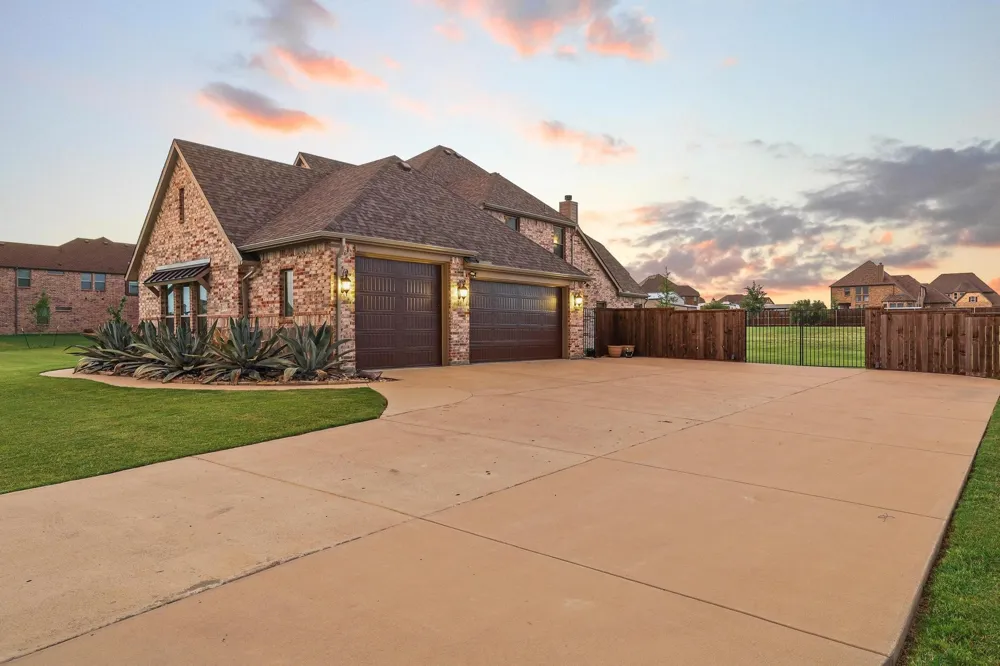 1314 Birch Street Howe, TX 75459